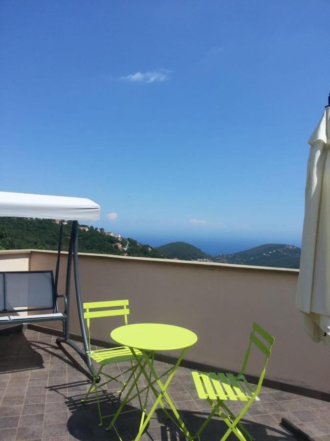 Suite con vista Vezzi Portio Exterior foto