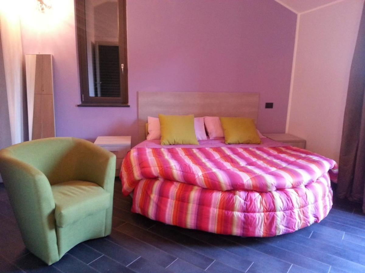 Suite con vista Vezzi Portio Exterior foto