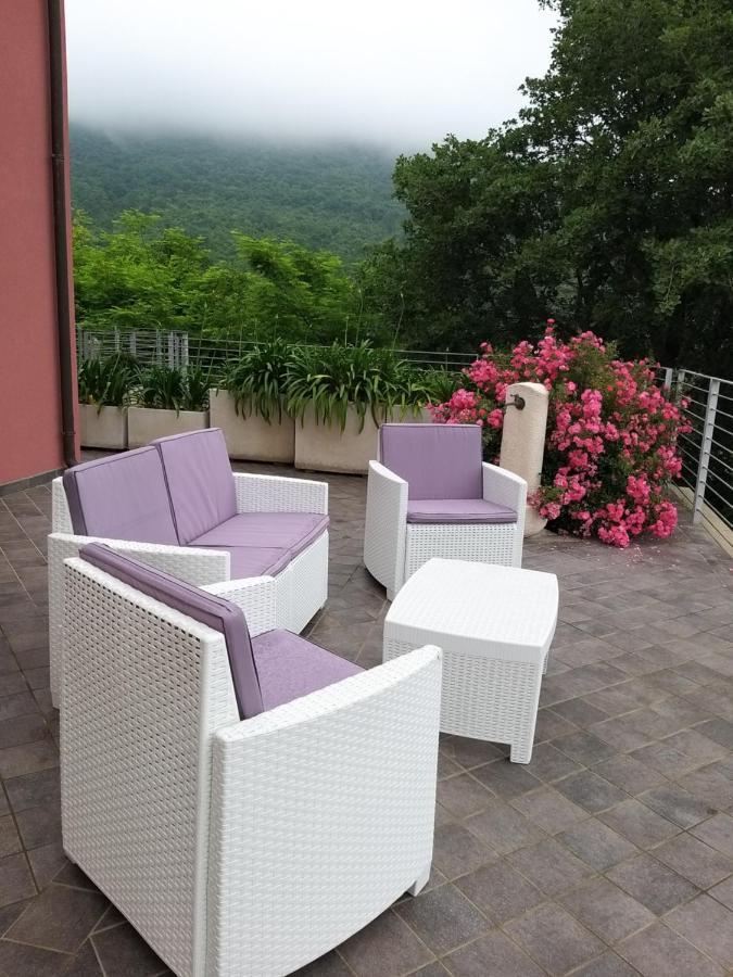 Suite con vista Vezzi Portio Exterior foto