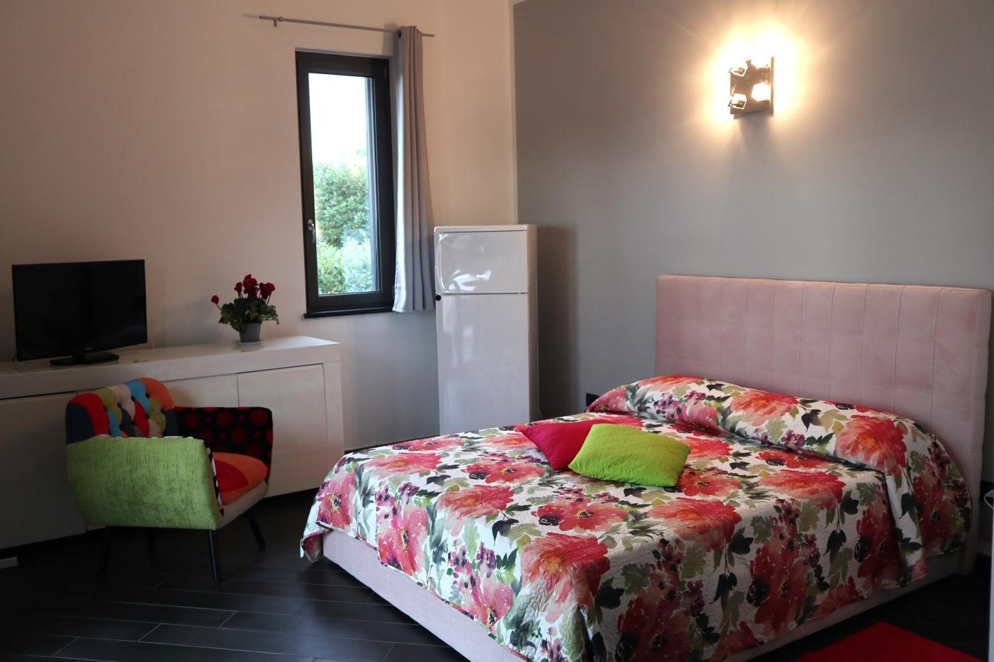 Suite con vista Vezzi Portio Exterior foto