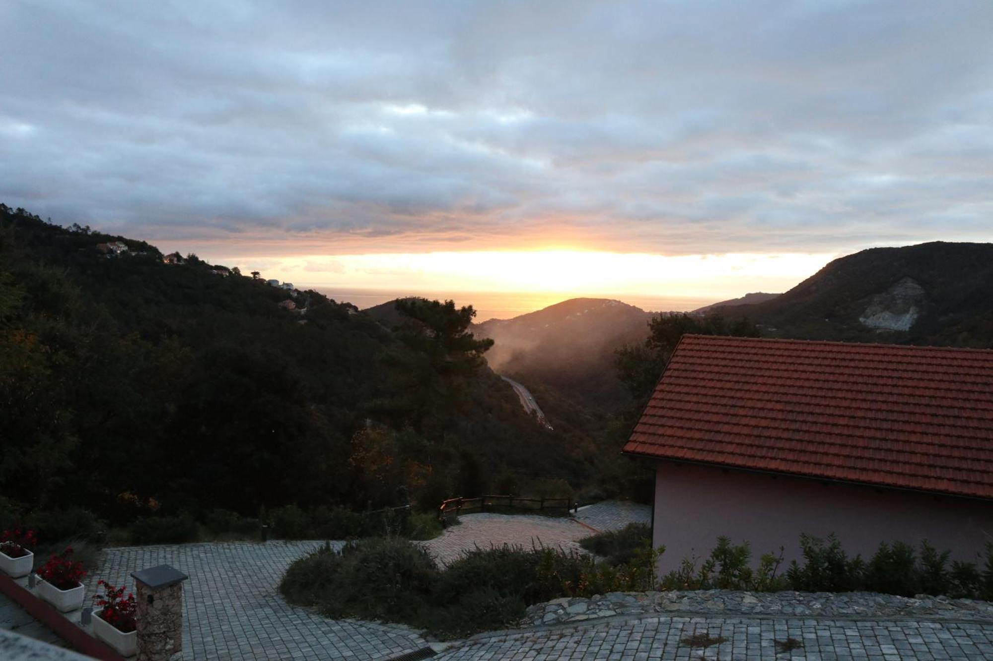 Suite con vista Vezzi Portio Exterior foto