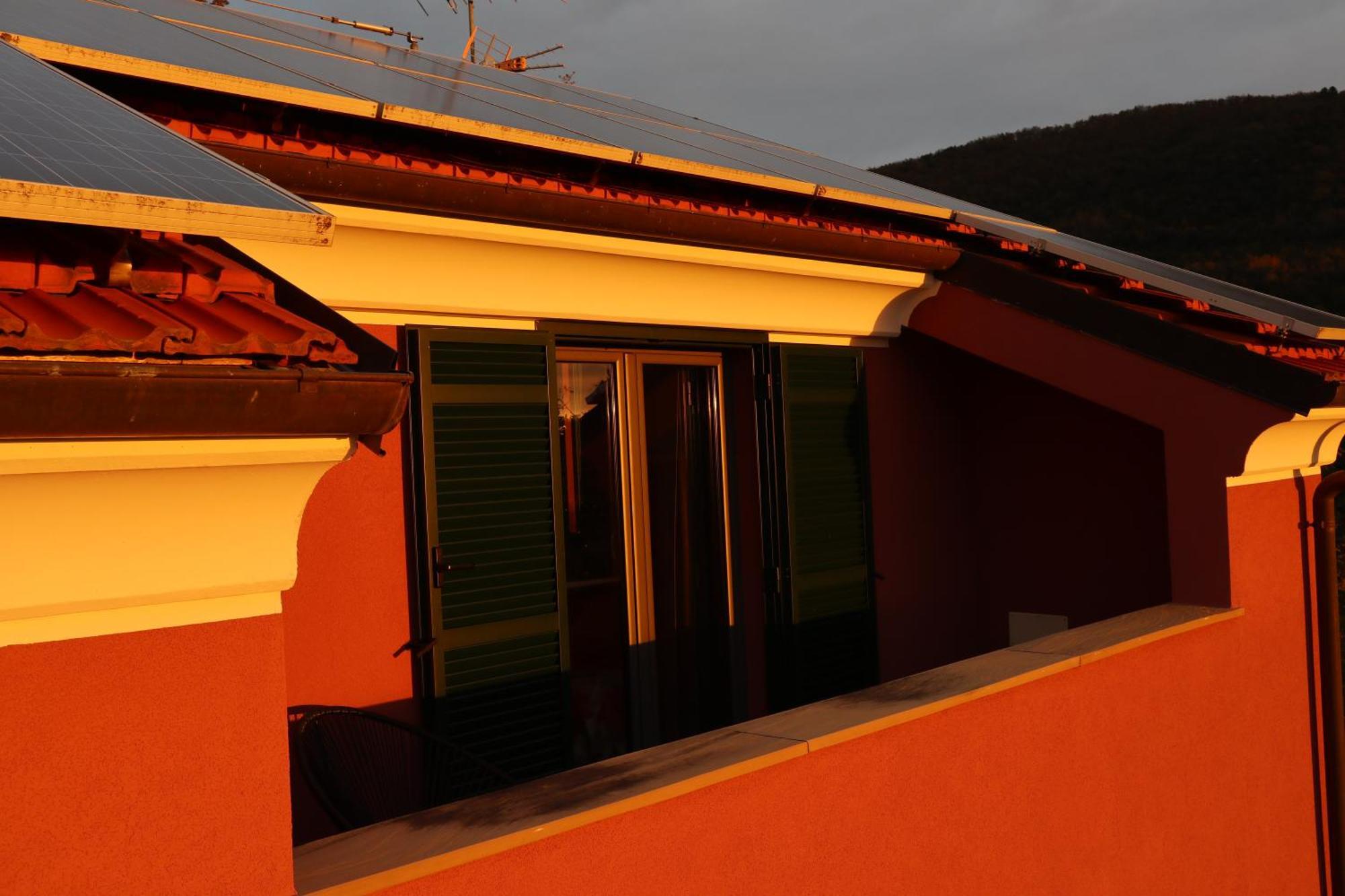 Suite con vista Vezzi Portio Exterior foto