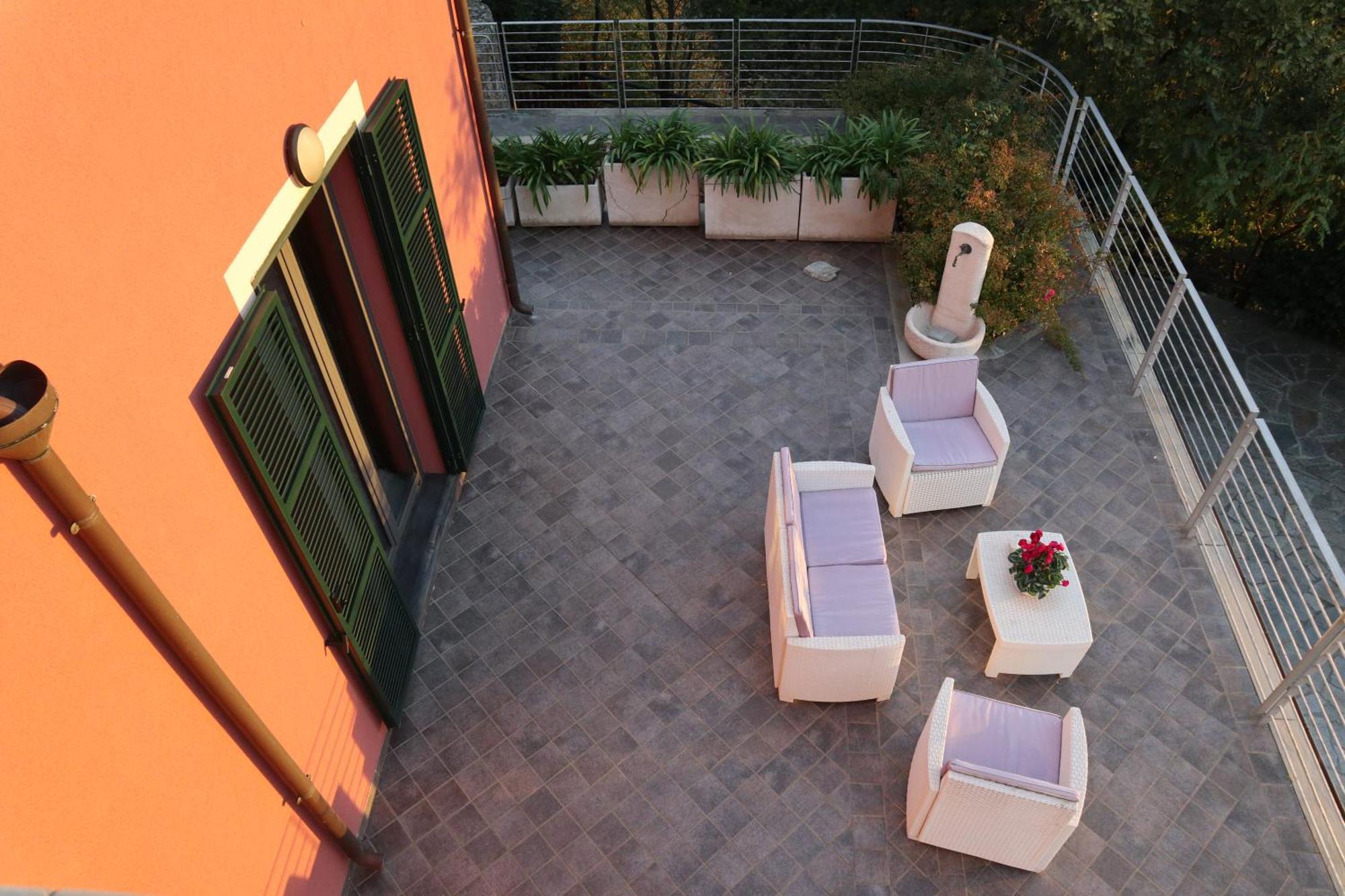 Suite con vista Vezzi Portio Exterior foto